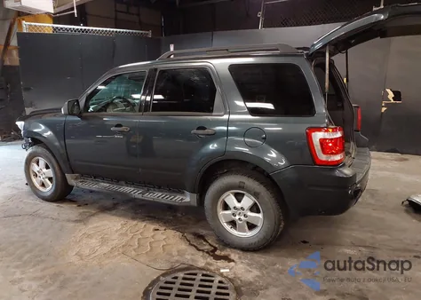 2009 Ford Escape Xlt из США, поврежденный, VIN 1FMCU93G49KD04816